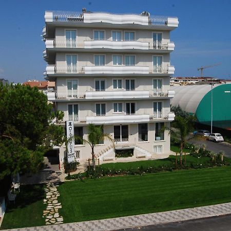 Olympus Resort Alba Adriatica Exterior photo